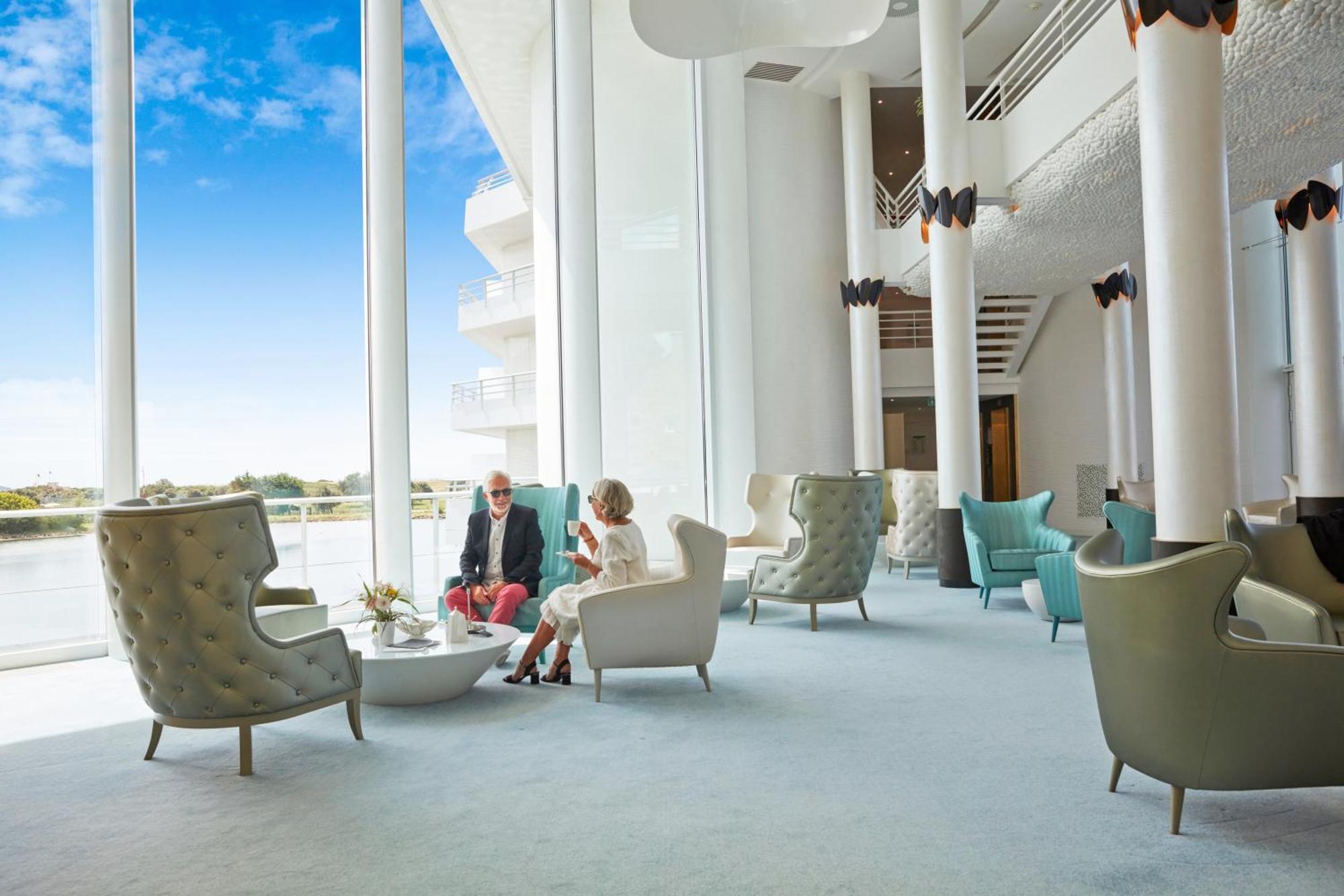 Miramar La Cigale Hotel Thalasso & Spa アルゾン エクステリア 写真