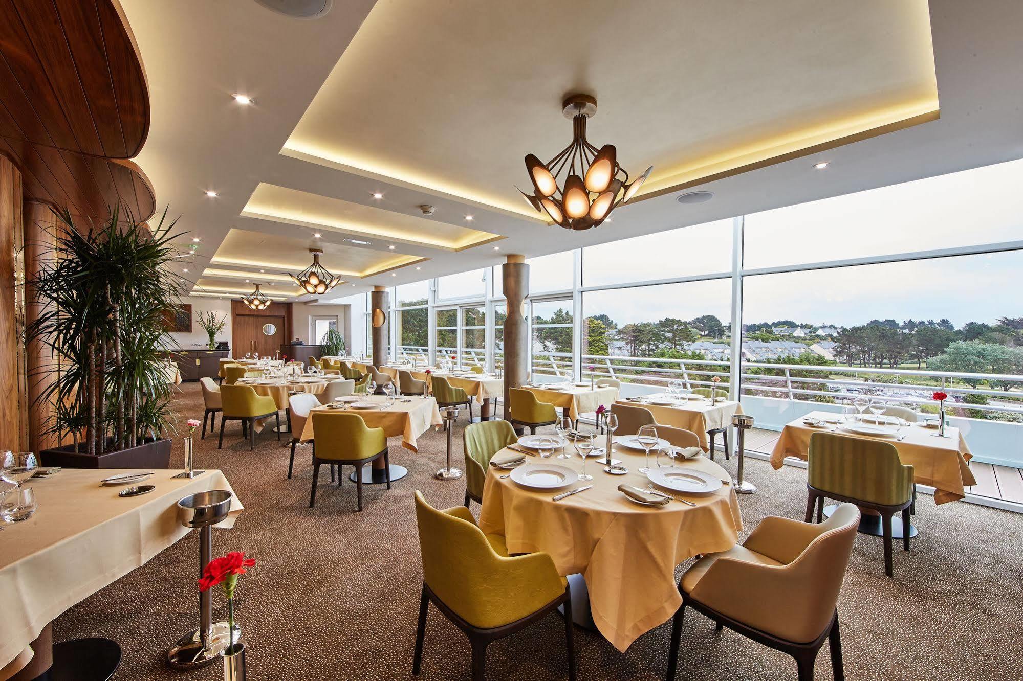 Miramar La Cigale Hotel Thalasso & Spa アルゾン エクステリア 写真