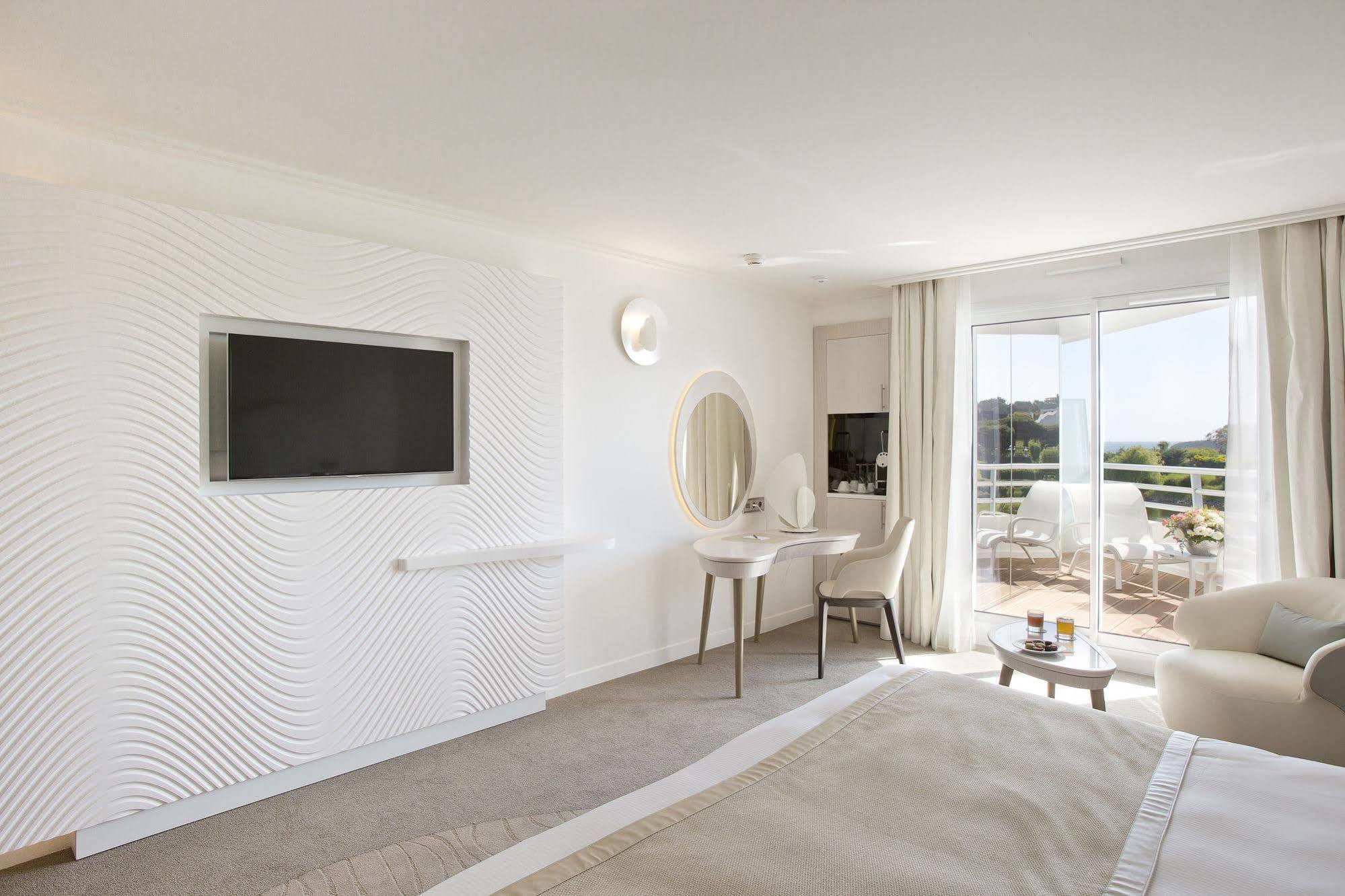 Miramar La Cigale Hotel Thalasso & Spa アルゾン エクステリア 写真