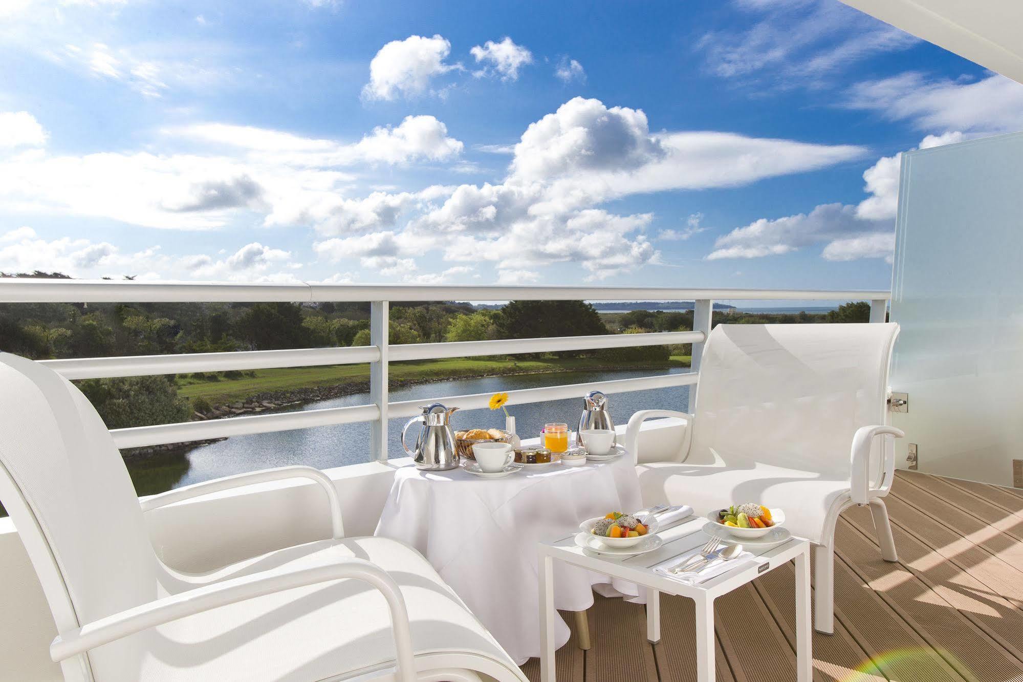 Miramar La Cigale Hotel Thalasso & Spa アルゾン エクステリア 写真